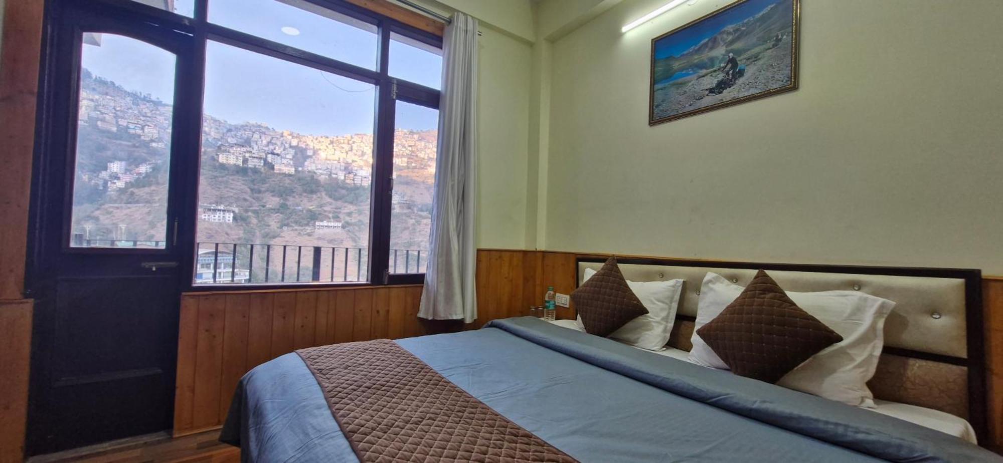 Hotel White Villa Shimla Eksteriør bilde